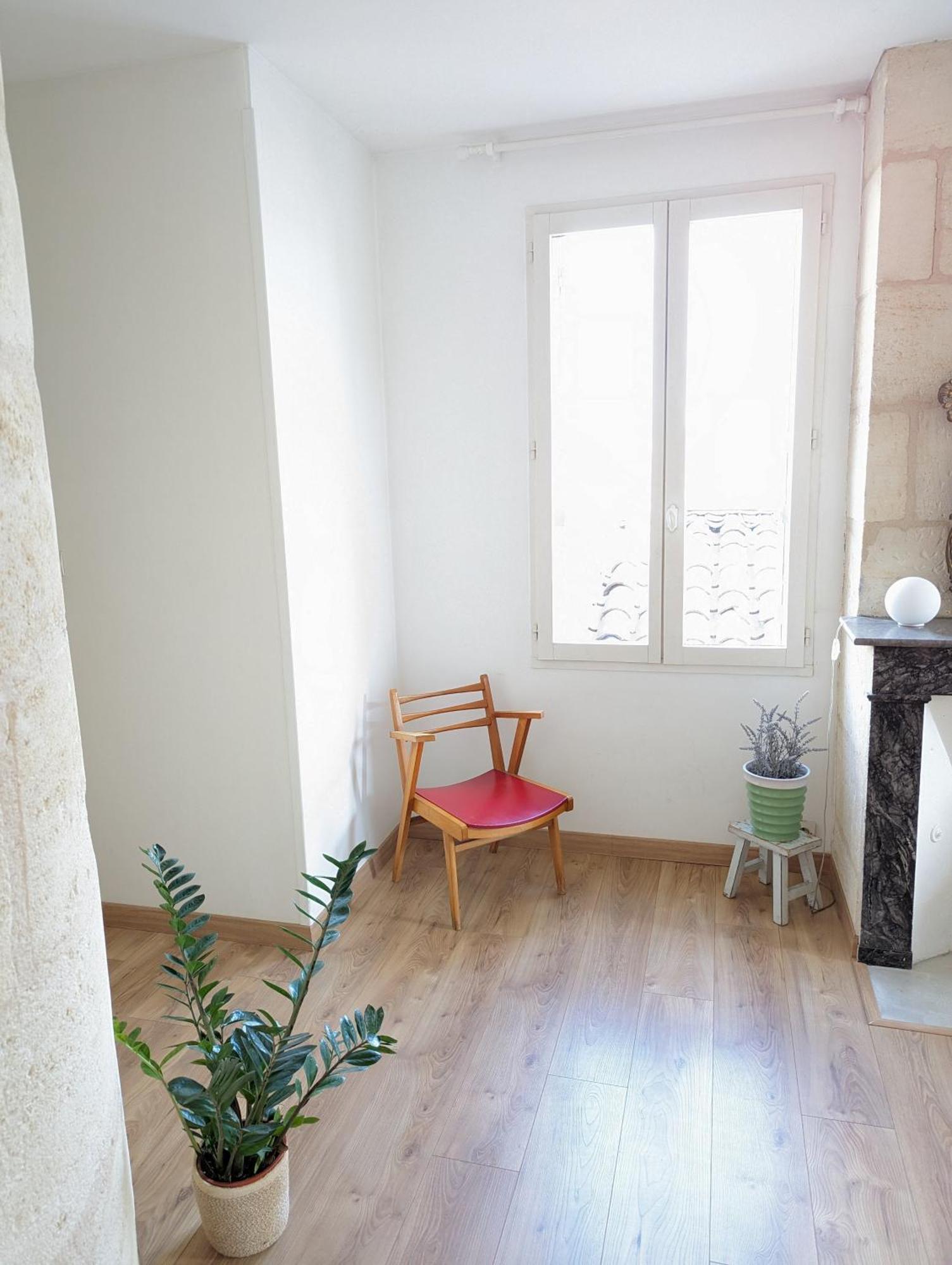 Lumineux Appartement Sous Les Toits A Pey Berland Bordeaux Exteriér fotografie