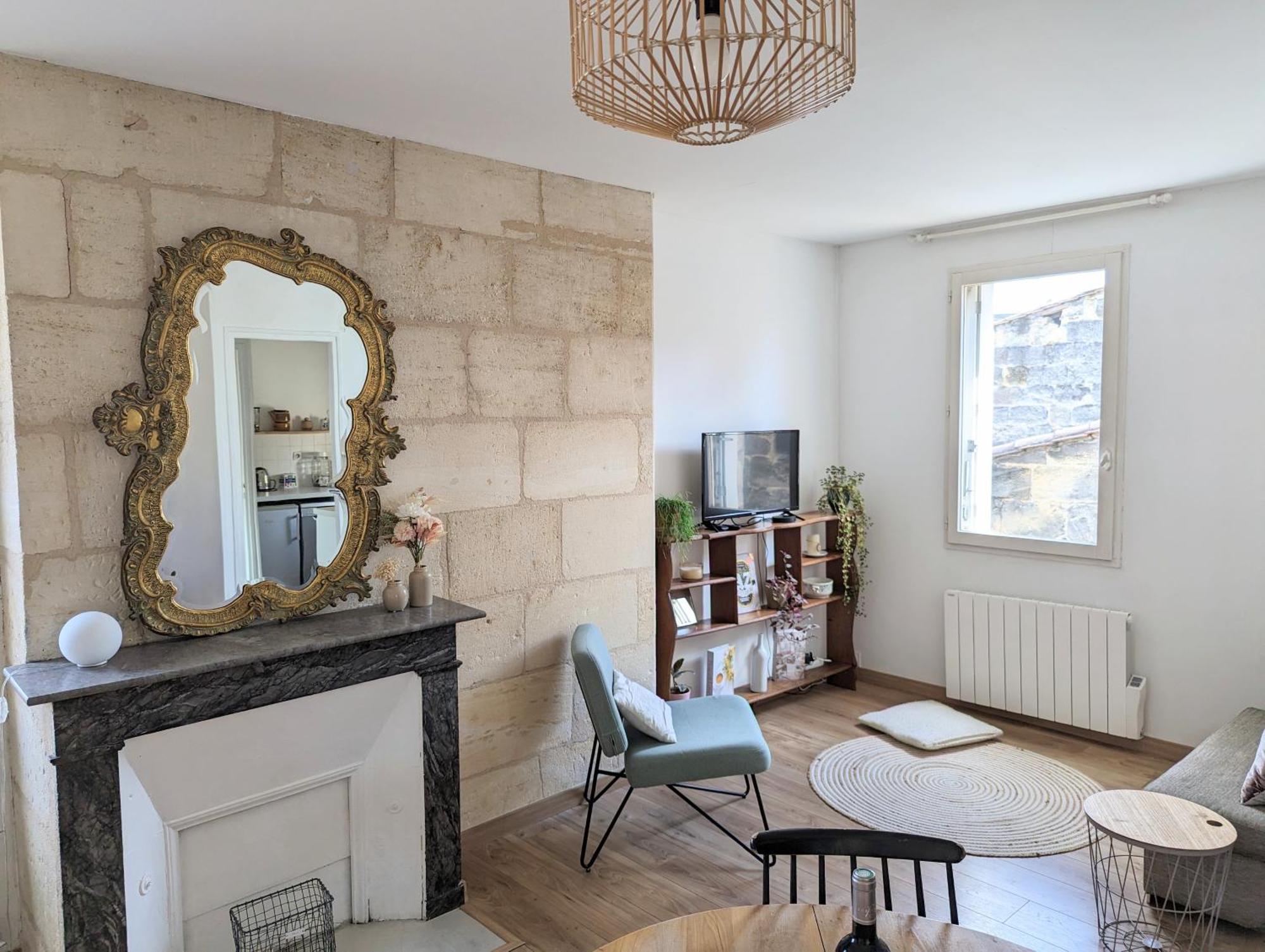 Lumineux Appartement Sous Les Toits A Pey Berland Bordeaux Exteriér fotografie